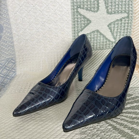 SPICY Blue/Silver Pointy Toe dress heels. - Picture 4 of 4